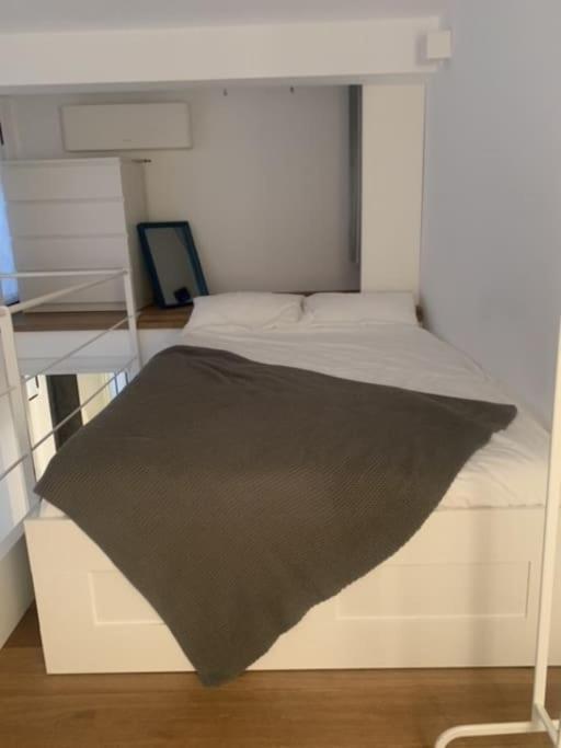 Appartamento Piccolo Loft Cadorna Milano Esterno foto